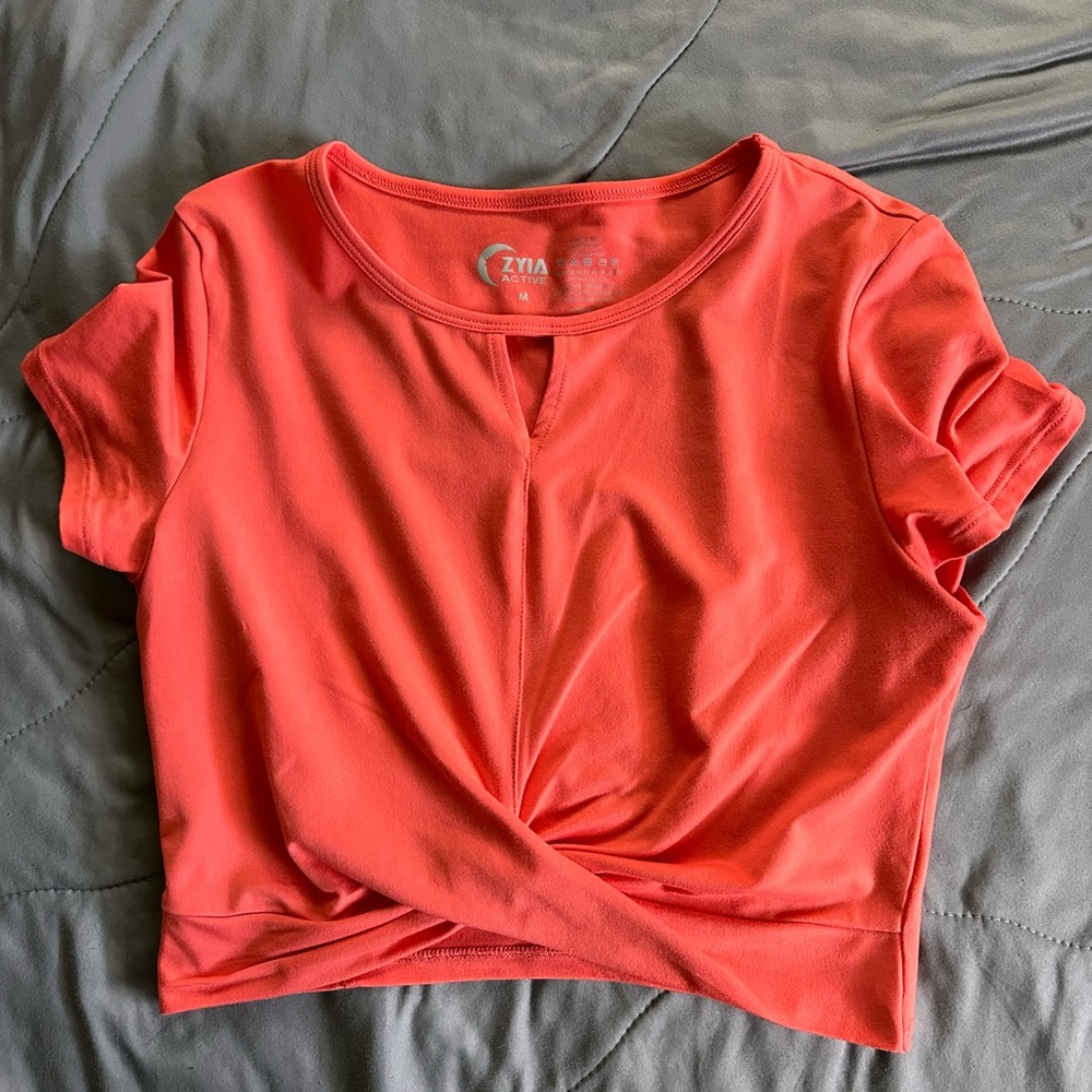 Zyia crop top